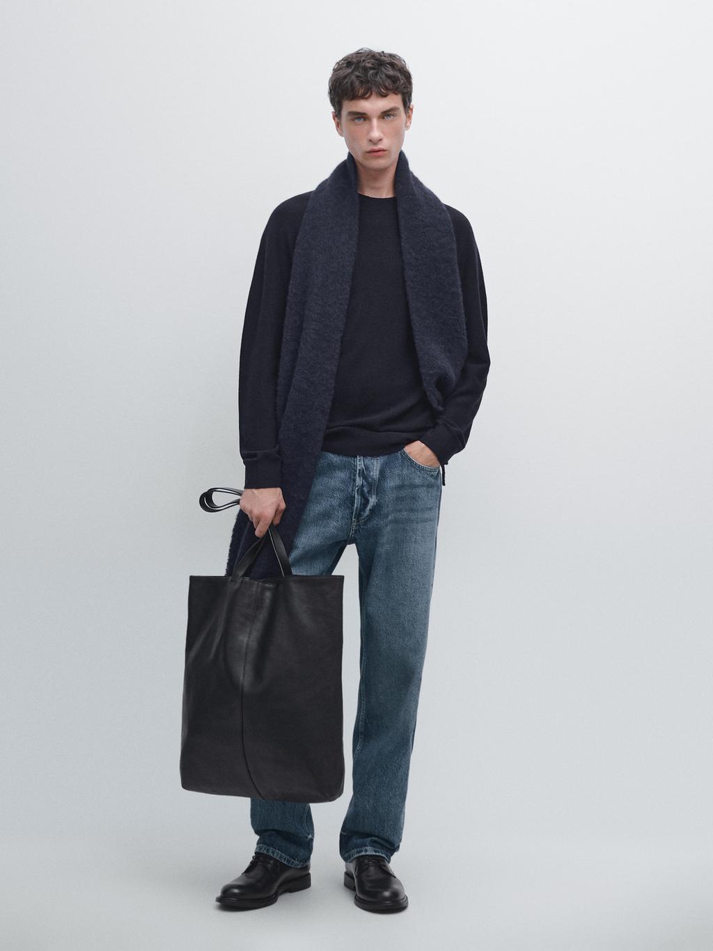 100% wool raglan sleeve knit sweater