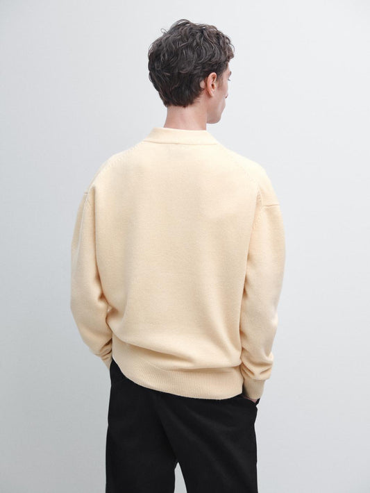 100% wool V-neck knit cardigan