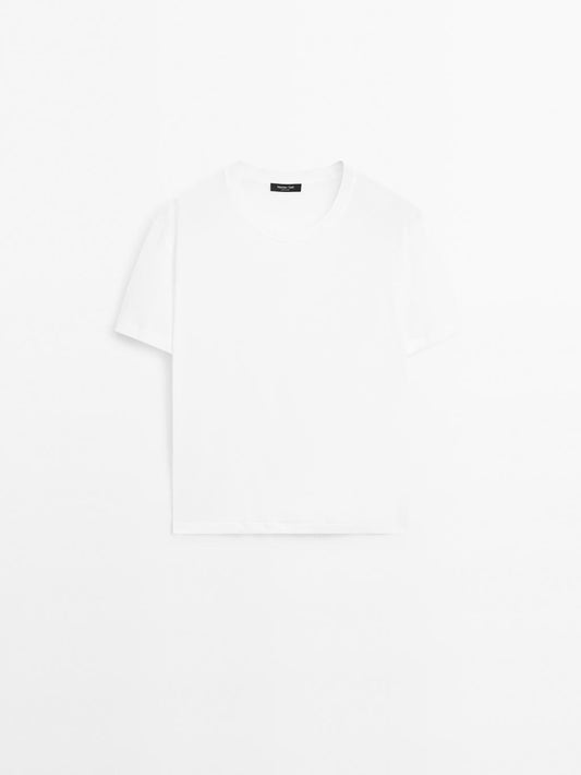 Lightweight short sleeve T-shirt