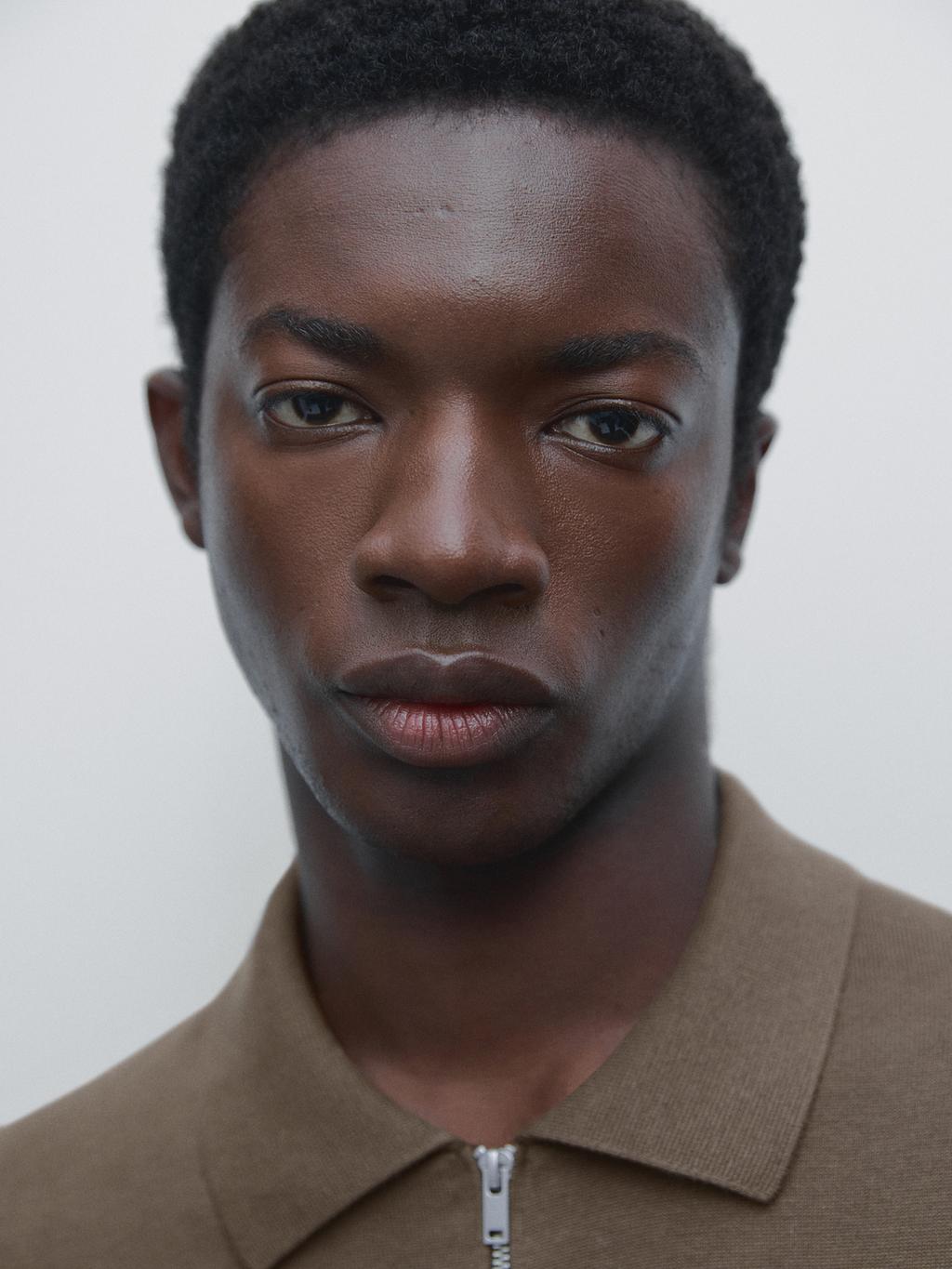 Knit polo sweater with zip