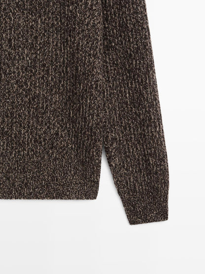 Crew neck sweater in 100% wool
