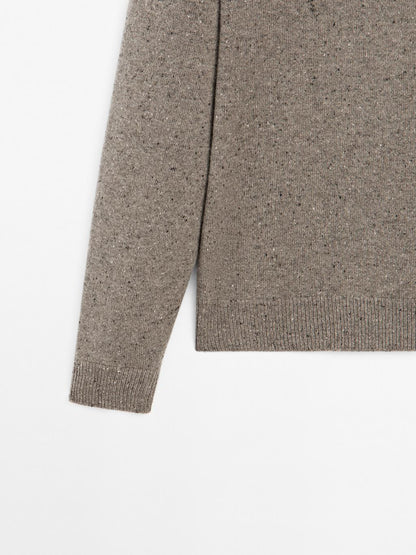 100% wool knit crew neck sweater