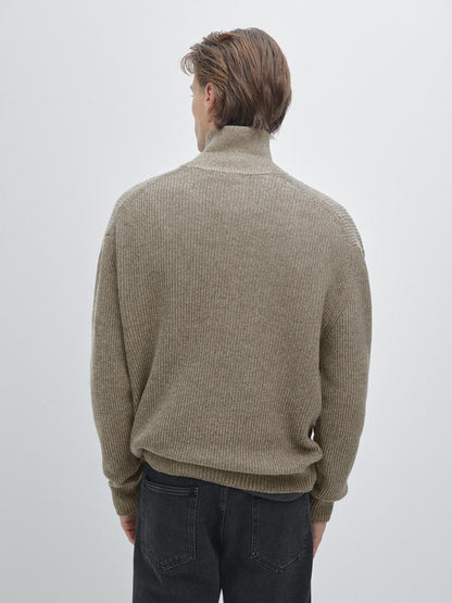 Mock neck knit sweater with zip