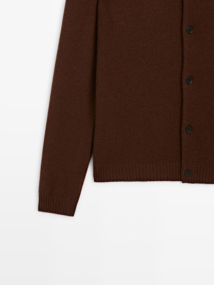 100% wool knit crew neck cardigan