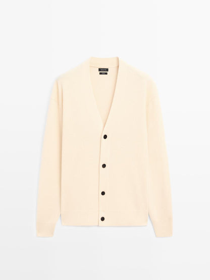 100% wool V-neck knit cardigan