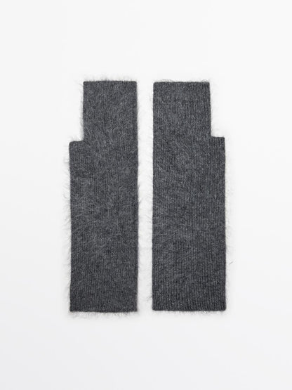 Long knit 100% cashmere mittens