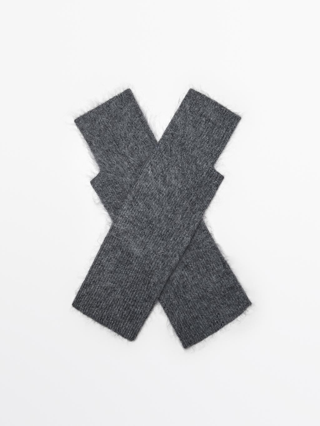 Long knit 100% cashmere mittens