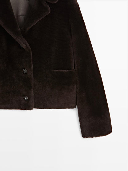 Short mouton jacket with fur