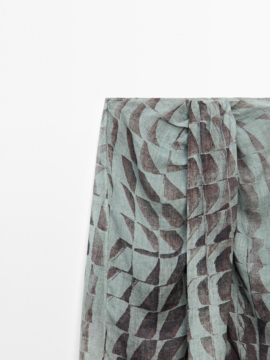 Printed midi skirt with gathered detail