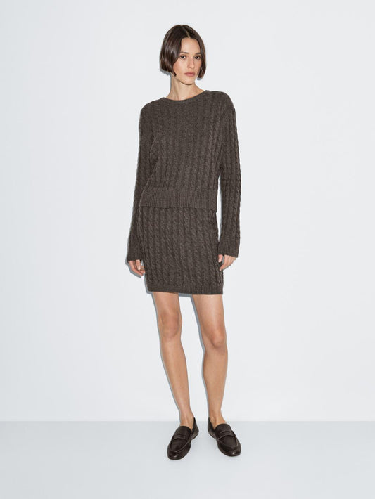 Knit skirt with cable-knit detailing