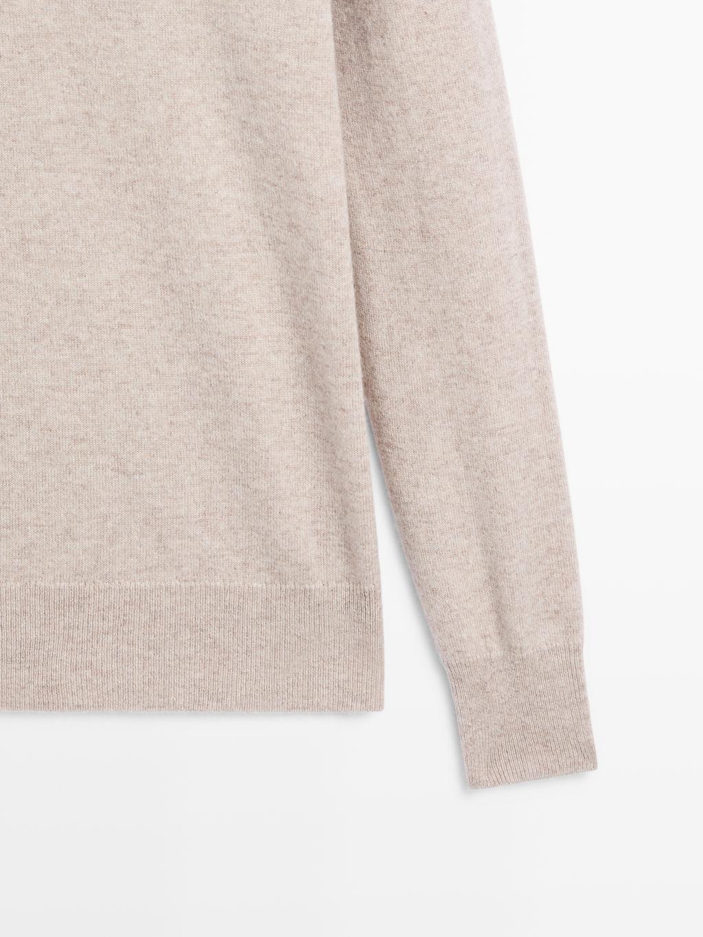 Knit 100% cashmere turtleneck sweater