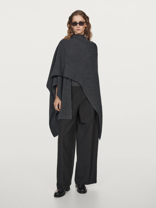 Knit 100% cashmere cape