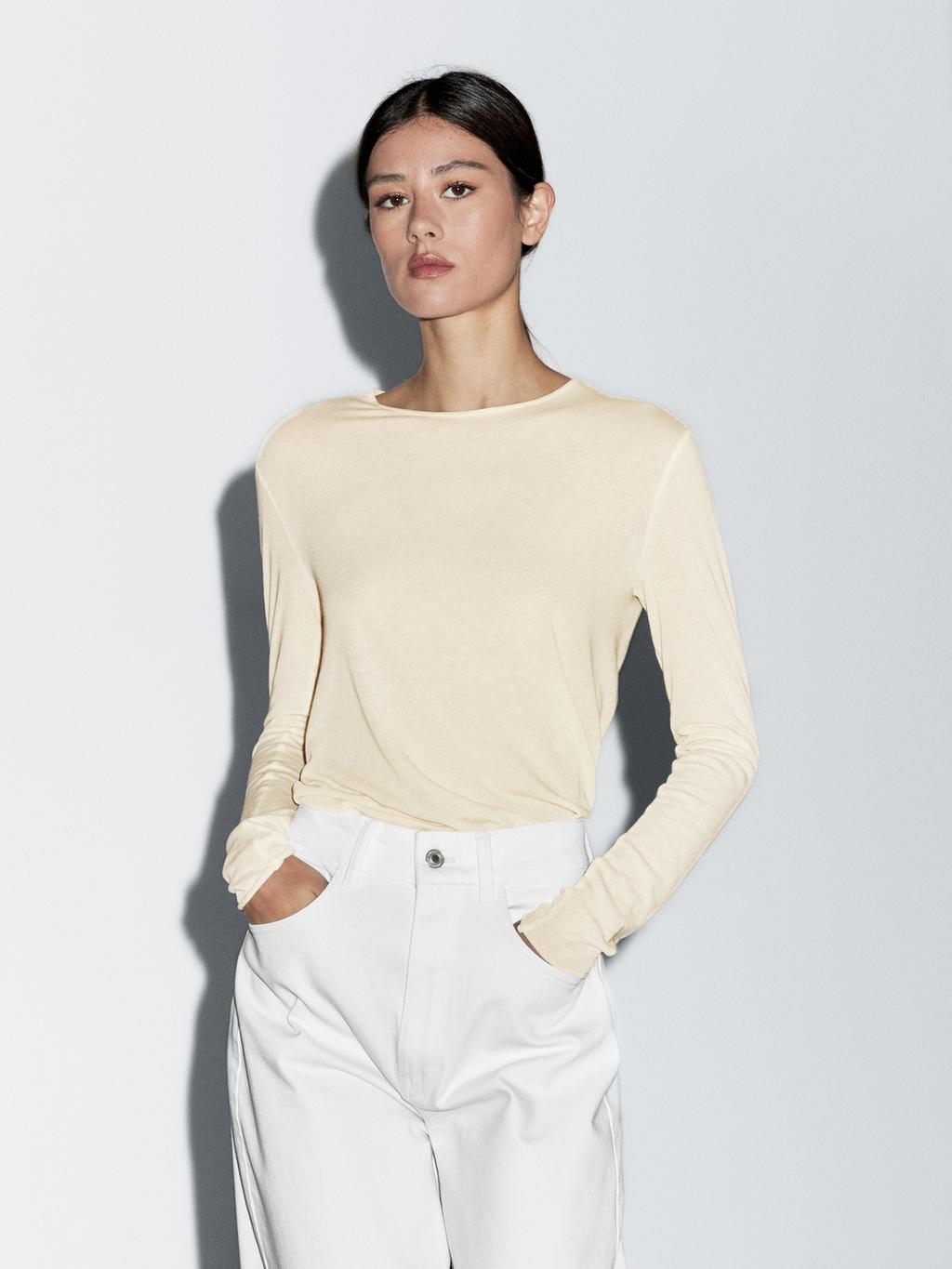 Lightweight long sleeve T-shirt