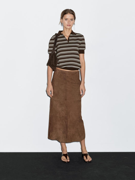 100% cotton polo shirt with striped details