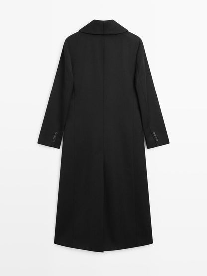 Long double-breasted 100% wool coat
