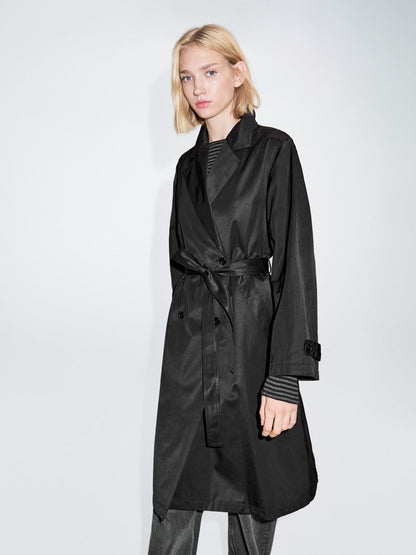 Long water-repellent trench coat with inner waistcoat