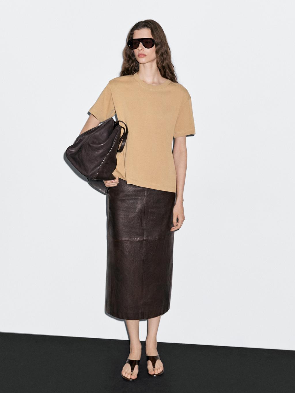 100% cotton short-sleeve T-shirt