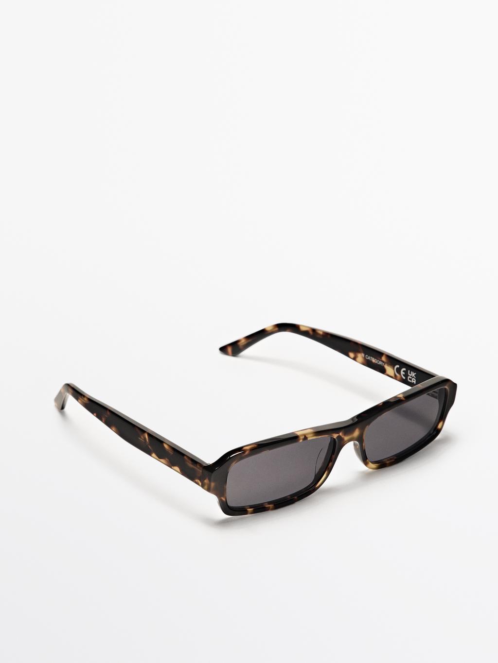 Elongated sunglasses