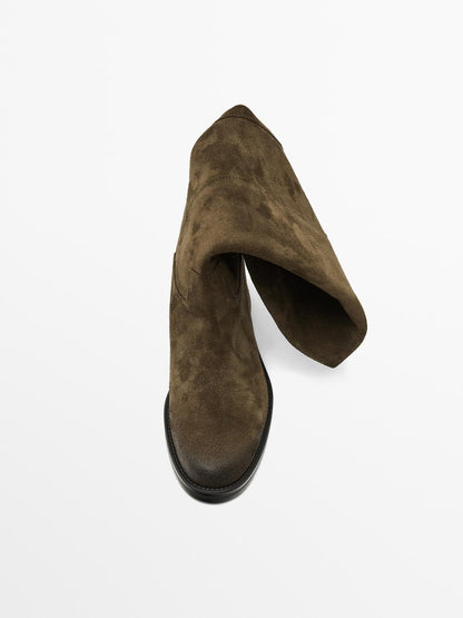 Oiled split suede riding boots